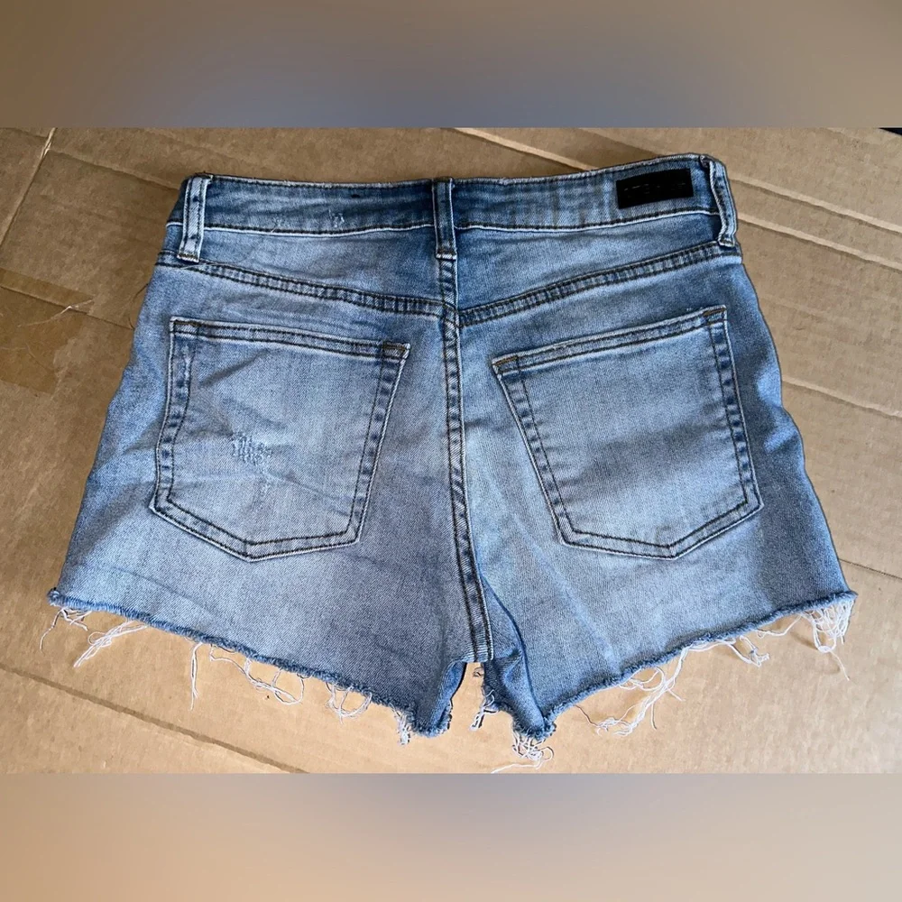 STS Blue Kate Cut Off High Rise Shorts size 26